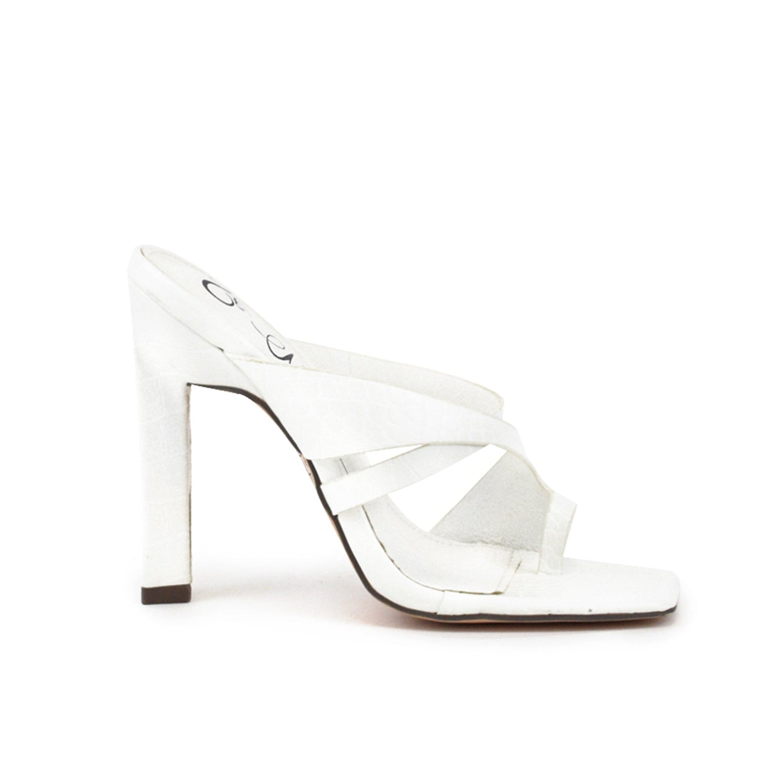 Itzaro - White